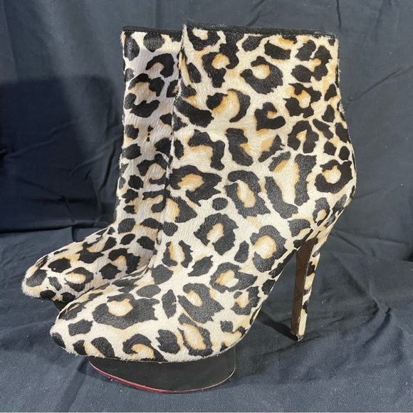 L.A.M.B. Cheetah print pony hair platform ankle boots Size 9 - Picture 4 of 11